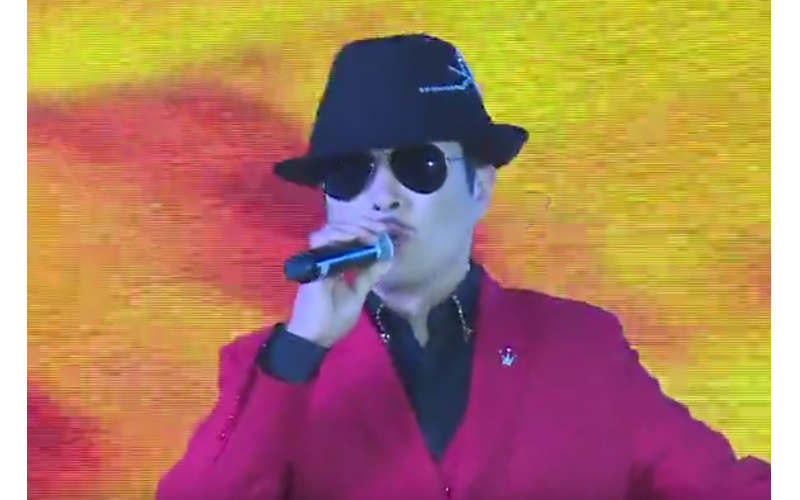 杏耀注册2016年代理商大会刘德华模仿秀